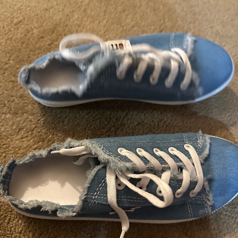 110 Denim Mule Sneakers size 8.5 - Picture 2 of 9